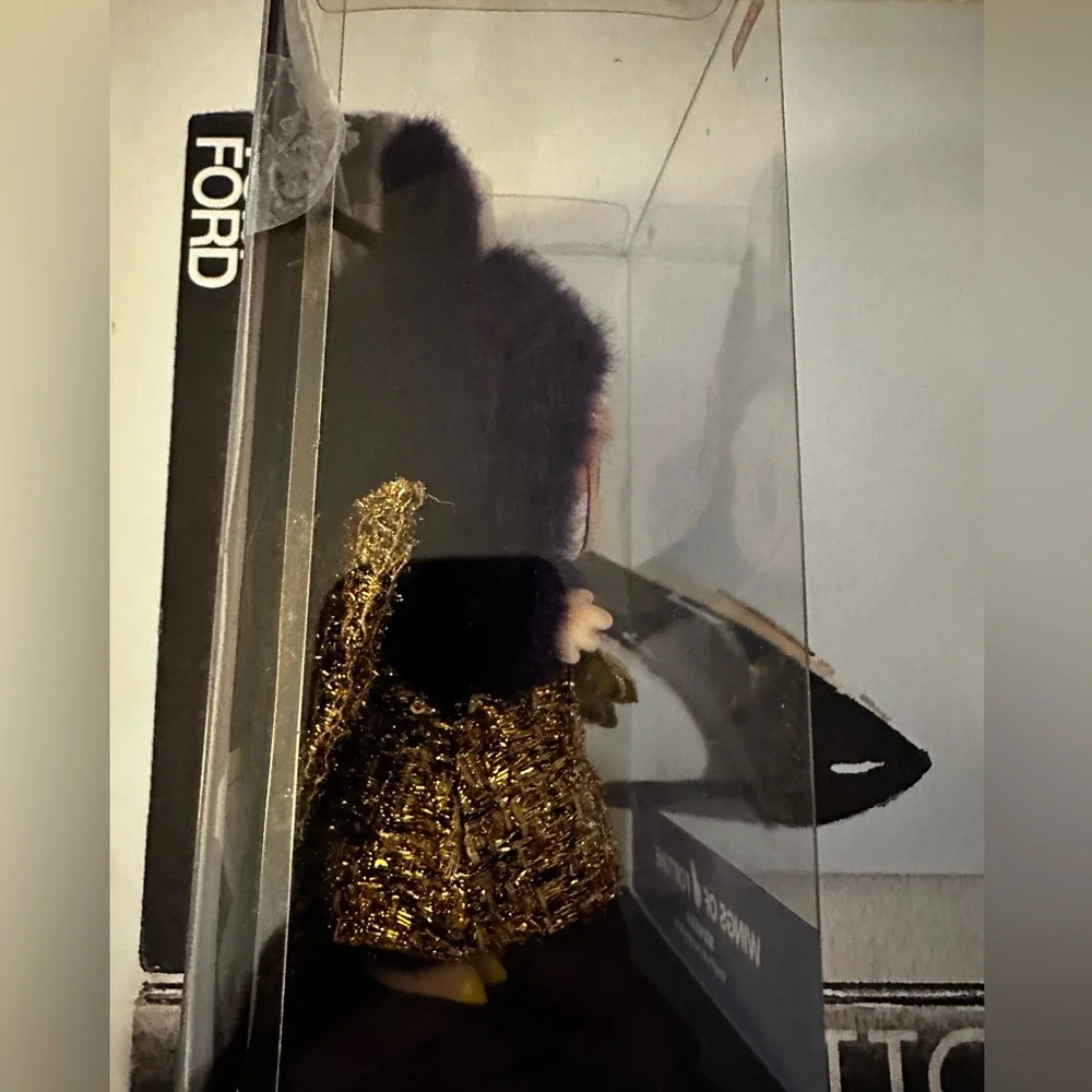 ❗️SOLD❗️Authentic POP MART LABUBU x Pronounce- Wings of Fortune Vinyl Plush - Picture 7 of 8